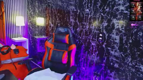 Snapshot of violet_bdsm chatting on 03.19.26 Violet online show from 03.19.26