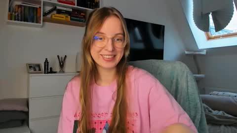 Violet online show from 12.02.25