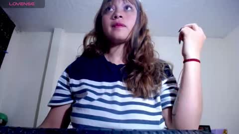  Violet  online show from 11.27.25