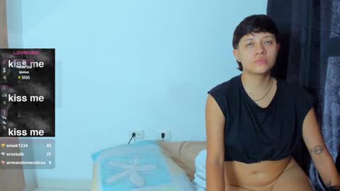 Violet and Casper online show from 12.10.24