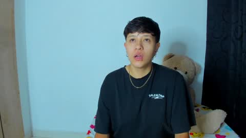 Violet and Casper online show from 12.30.24