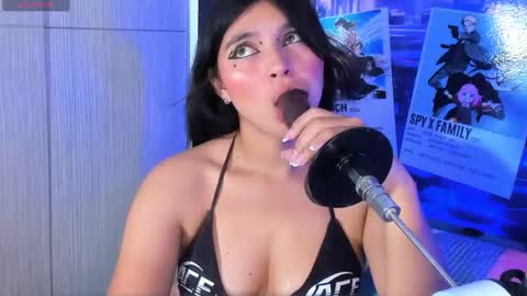 Violet Fiore online show from 03.27.26
