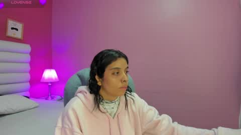 violet_sinclair online show from 04.28.26