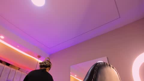 Violeta  online show from 10.10.25