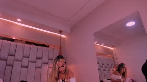 Violeta  online show from 11.19.25