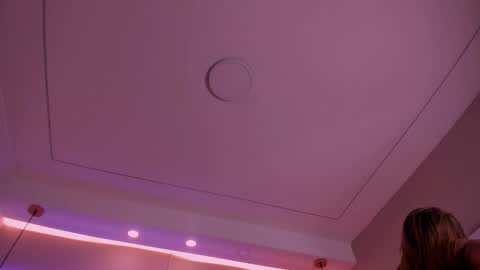 Violeta  online show from 11.29.25