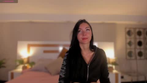 Violeta  online show from 05.18.26