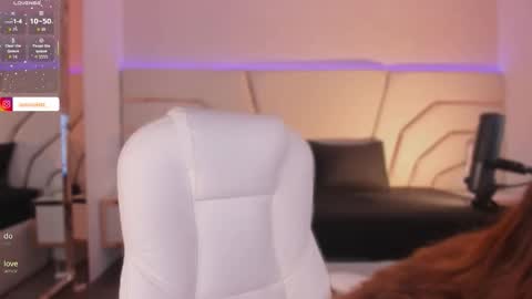 Snapshot of violeta_marquez chatting on 10.28.25 violeta_marquez online show from 10.28.25