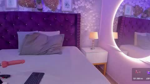 violeta_medina online show from 10.19.25