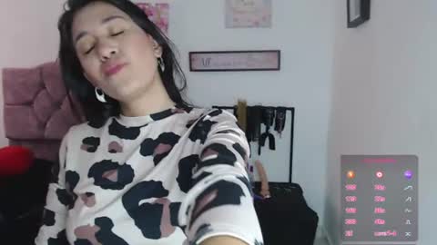 violeta_scott_ online show from 08.04.26
