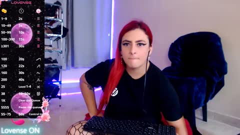 Snapshot of violetabitch chatting on 02.20.25 Violetta Morningstar online show from 02.20.25