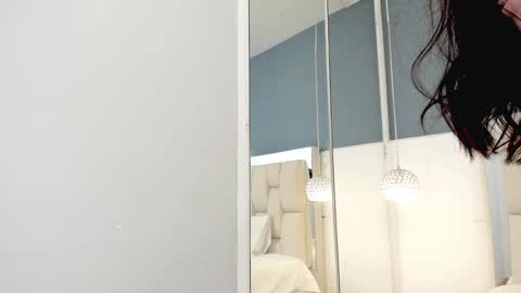 Violeta online show from 12.07.24