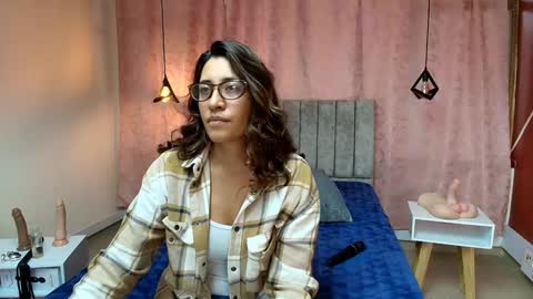 Snapshot of violetascott_ chatting on 01.30.25 VIOLETA online show from 01.30.25