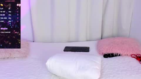 Violeta online show from 02.21.25