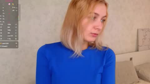 Mia online show from 10.17.25