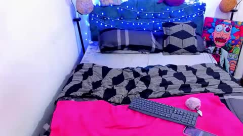 Violett online show from 03.01.25