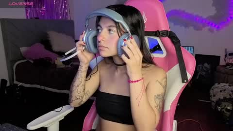   online show from 04.07.26