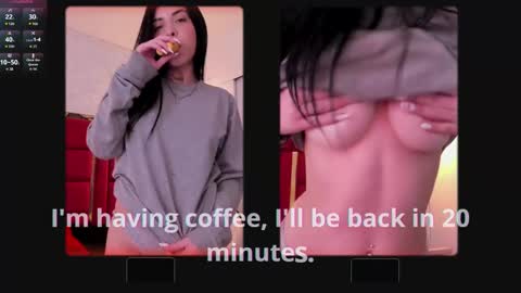 Snapshot of violetsmith_3 chatting on 11.17.25 Violeta online show from 11.17.25