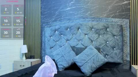 ViolettGolden online show from 09.23.25