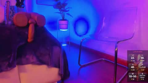 Snapshot of violett__sinclair1 chatting on 11.05.25 Violett online show from 11.05.25