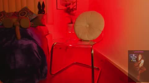 Snapshot of violett__sinclair1 chatting on 11.06.25 Violett online show from 11.06.25