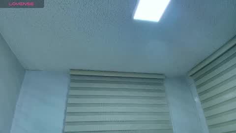 Violetta  online show from 01.29.25