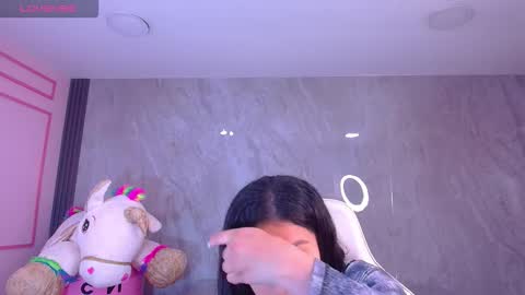 Violetta  online show from 10.16.25