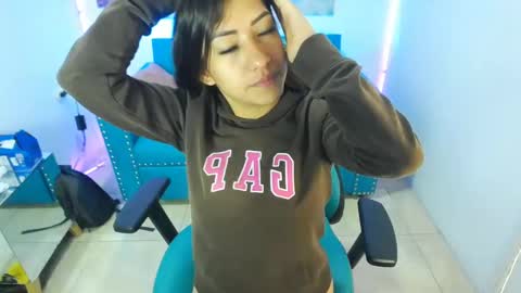 Violeta online show from 02.04.25