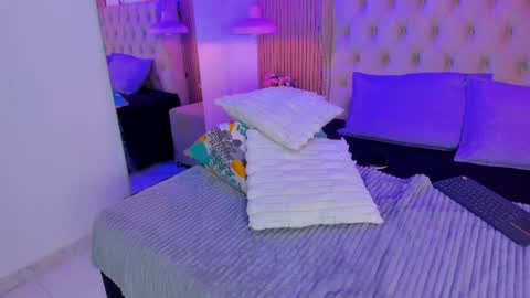 violettaruizz online show from 05.11.26
