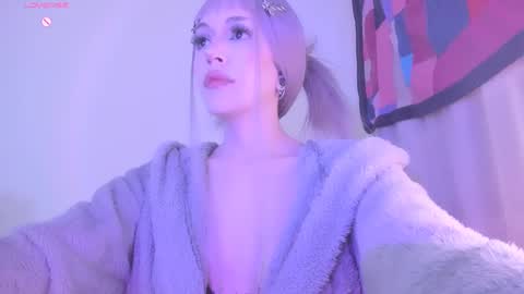 Violett online show from 02.08.25