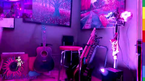 Violette online show from 11.03.25