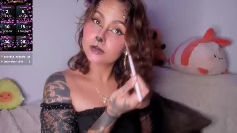 Violette  online show from 10.28.25