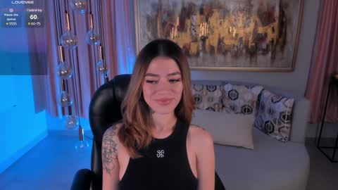 Violett  online show from 01.18.25