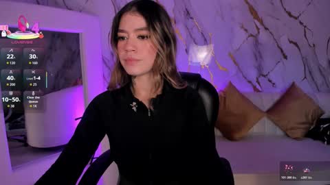 Violett  online show from 11.07.25