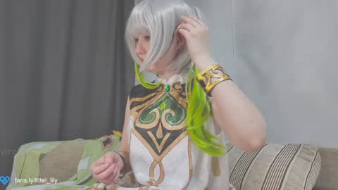 Snapshot of virgiin_lily chatting on 01.12.25  Lily  online show from 01.12.25