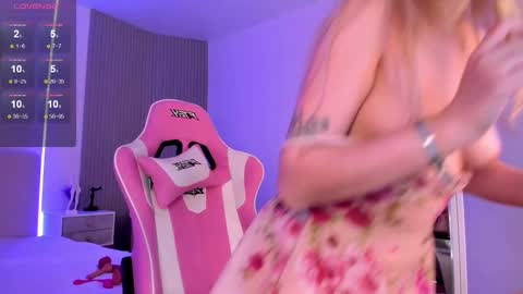 Chloe online show from 12.02.24