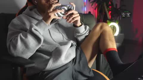 Snapshot of vito_benz chatting on 03.04.25 VITO BENZ online show from 03.04.25