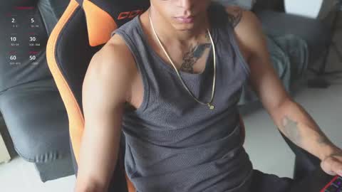 Snapshot of vito_benz chatting on 10.08.25 VITO BENZ online show from 10.08.25