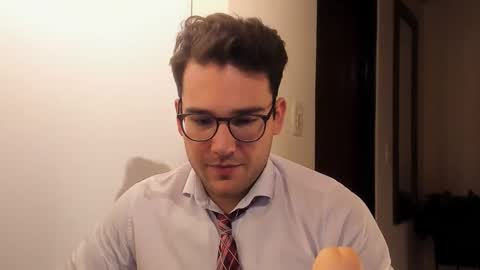 Snapshot of vito_ferrero chatting on 11.11.25 Vito Ferrer online show from 11.11.25