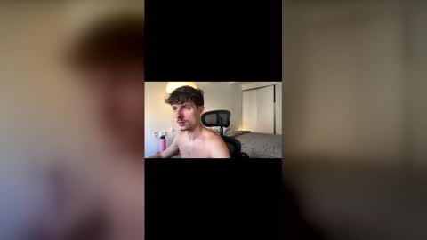 vitoraugustoxxx online show from 11.28.25