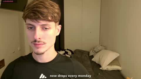 Snapshot of vitoraugustoxxx chatting on 06.20.26 vitoraugustoxxx online show from 06.20.26