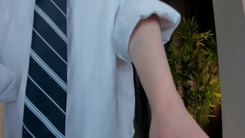 Snapshot of vittarenei chatting on 03.20.26 vittarenei online show from 03.20.26