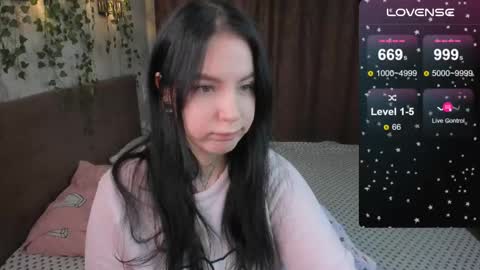 Vivi   online show from 03.07.25