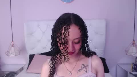 Vivi online show from 10.05.25