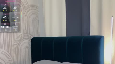 Vivian Evans online show from 02.26.25