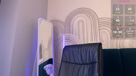 Vivian Evans online show from 03.31.26