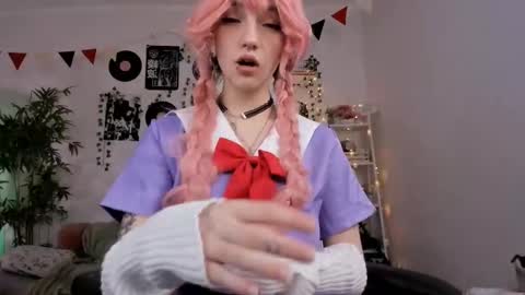 Snapshot of vivian_qwerty chatting on 02.08.25 vivian_qwerty online show from 02.08.25