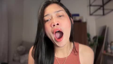 Vivian online show from 02.03.26