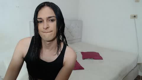 instagram Viviana73215 online show from 05.10.26