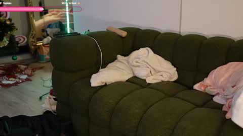 Vivi online show from 01.05.25